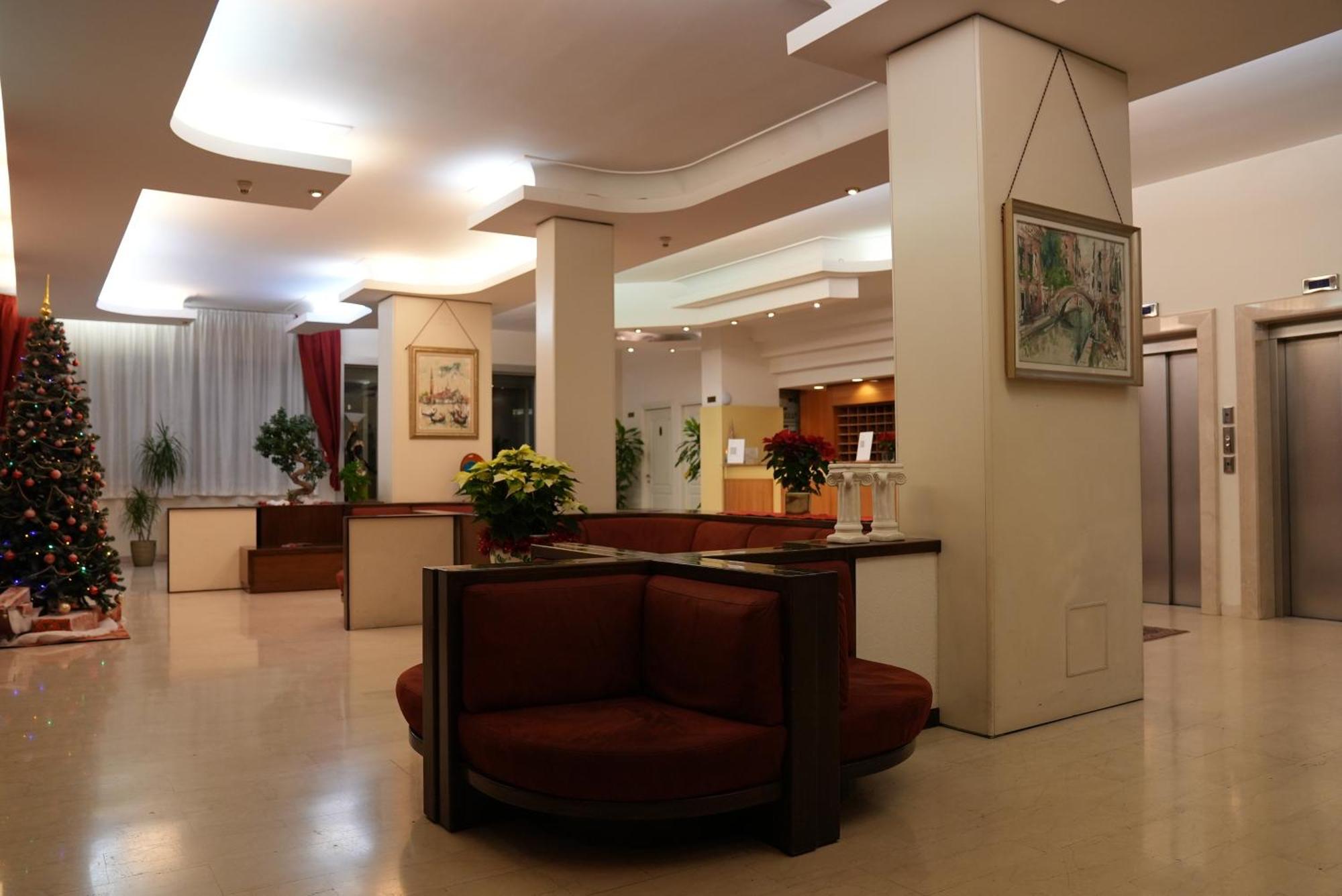Hotel Albatros Mestre Exterior photo